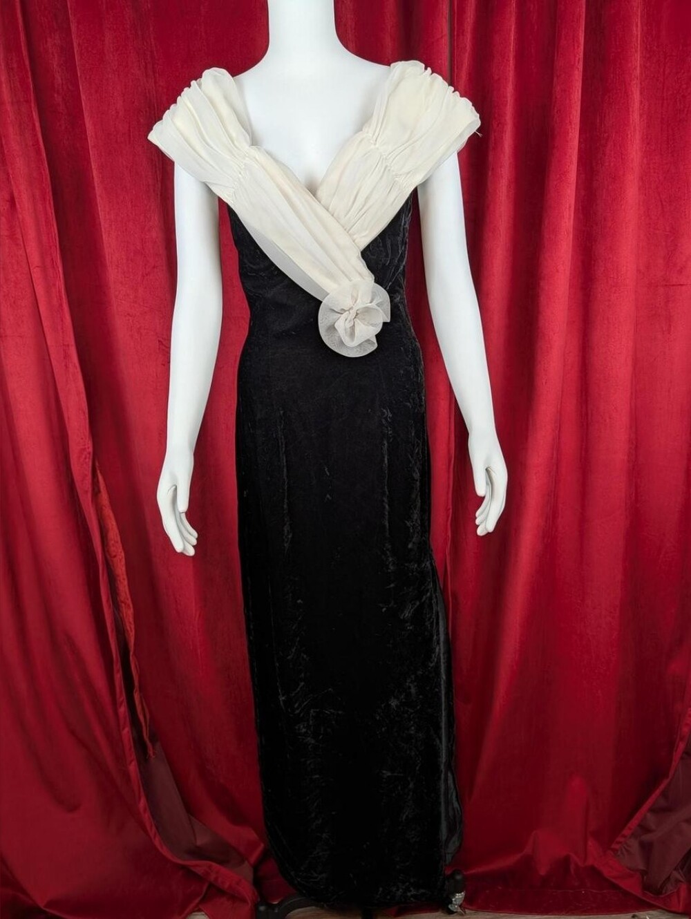 Vintage 90's Union Made Crushed Black Velvet White Chiffon Shoulder Evening Gown
